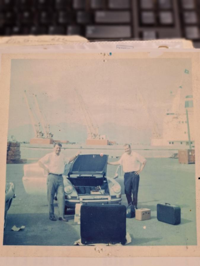 Click image for larger version

Name:	68L luggage resize 30 percent.jpg
Views:	20
Size:	45.5 KB
ID:	175