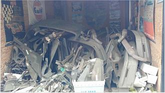 Click image for larger version

Name:	NOS parts in trailer.jpg
Views:	0
Size:	211.4 KB
ID:	309